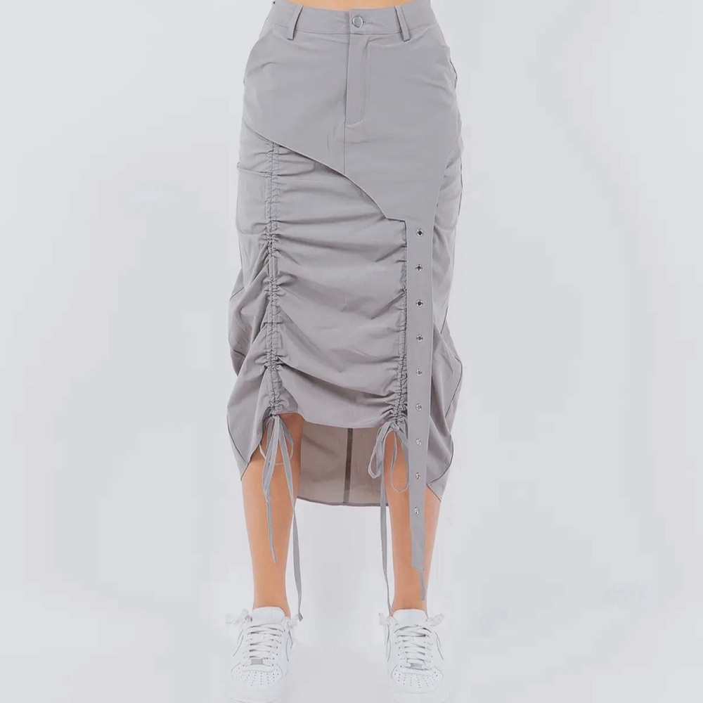 Side Shirring Ruched Nylon
SKIRTS